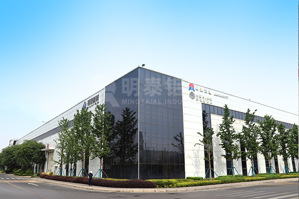 制冷設(shè)備冷凝器用8011-O鋁箔卷生產(chǎn)廠家_明泰鋁業(yè)